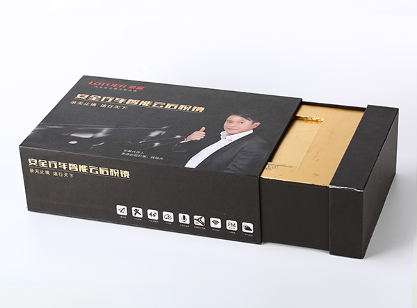 Boutique box